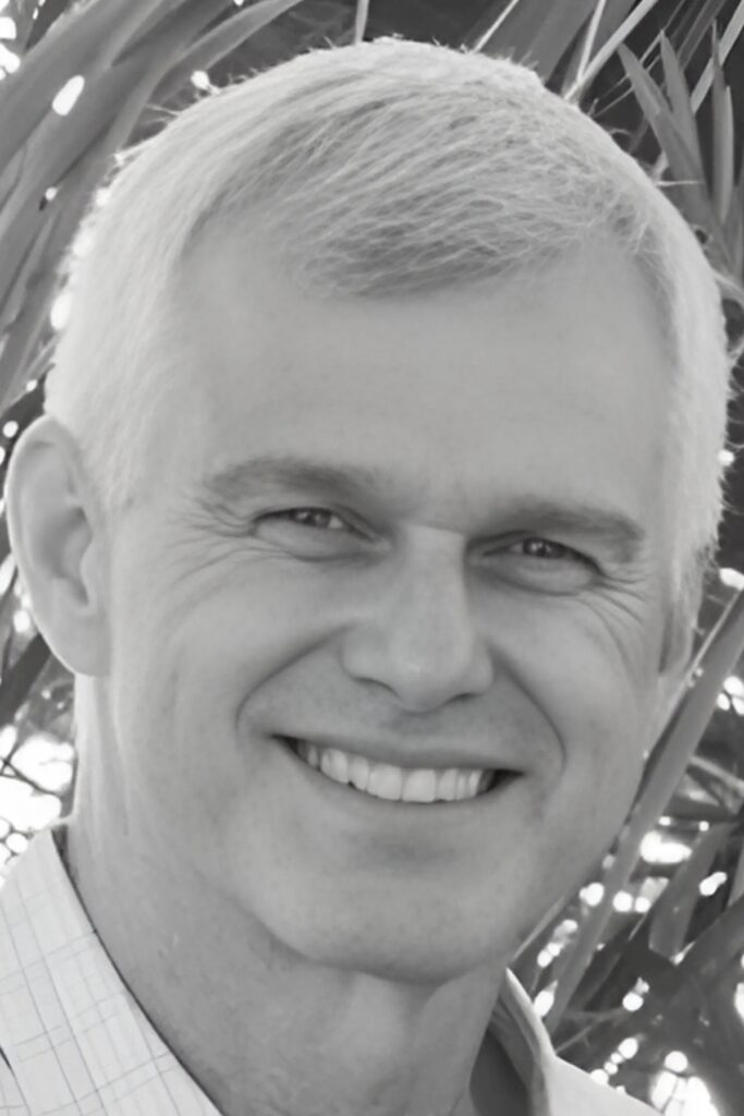Jerry Britt is real estate investment expert in Tampa, Florida with decades of experience.